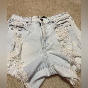 Size 1 Kendall and Kylie the icon short